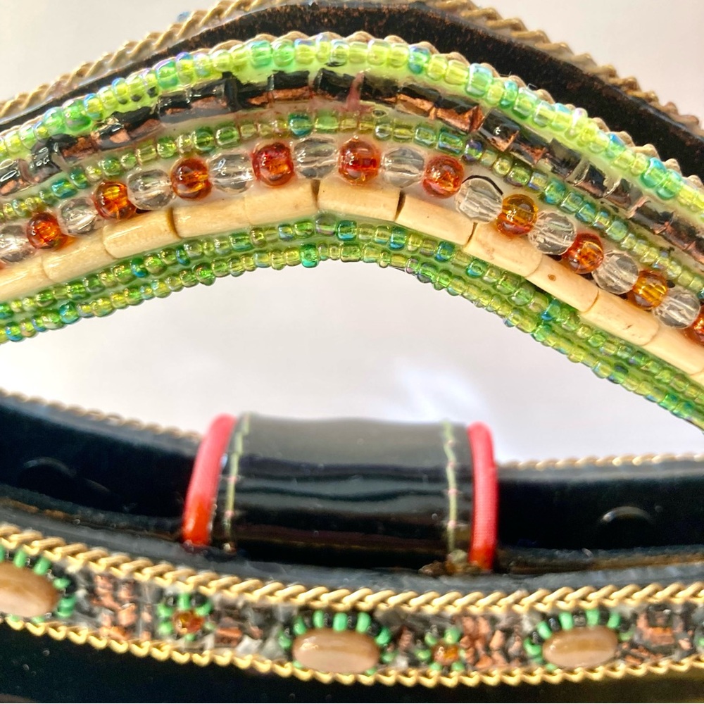 Spring Sale 🌼 Mary Frances patent leather vintage purse butterfly beaded handle - Picture 4 of 9